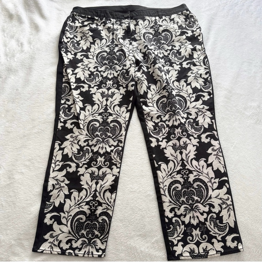 Chico’s Tapestry Getaway Ankle Pants